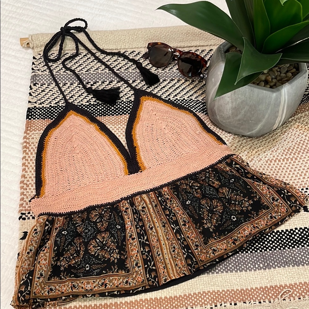🖤Boho Crochet Halter Top🖤 MEDIUM